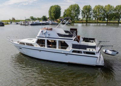 1980 Tengro Kruiser 11,90 Flybridge